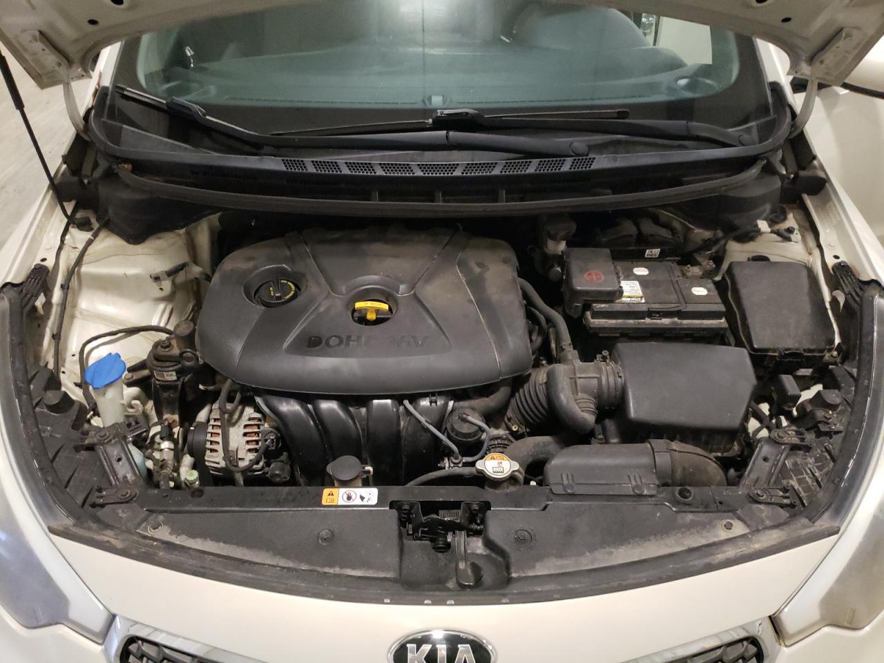 2015 Kia Forte - Image 11