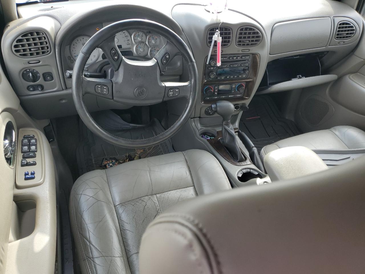 2004 Buick Rainer - Image 8