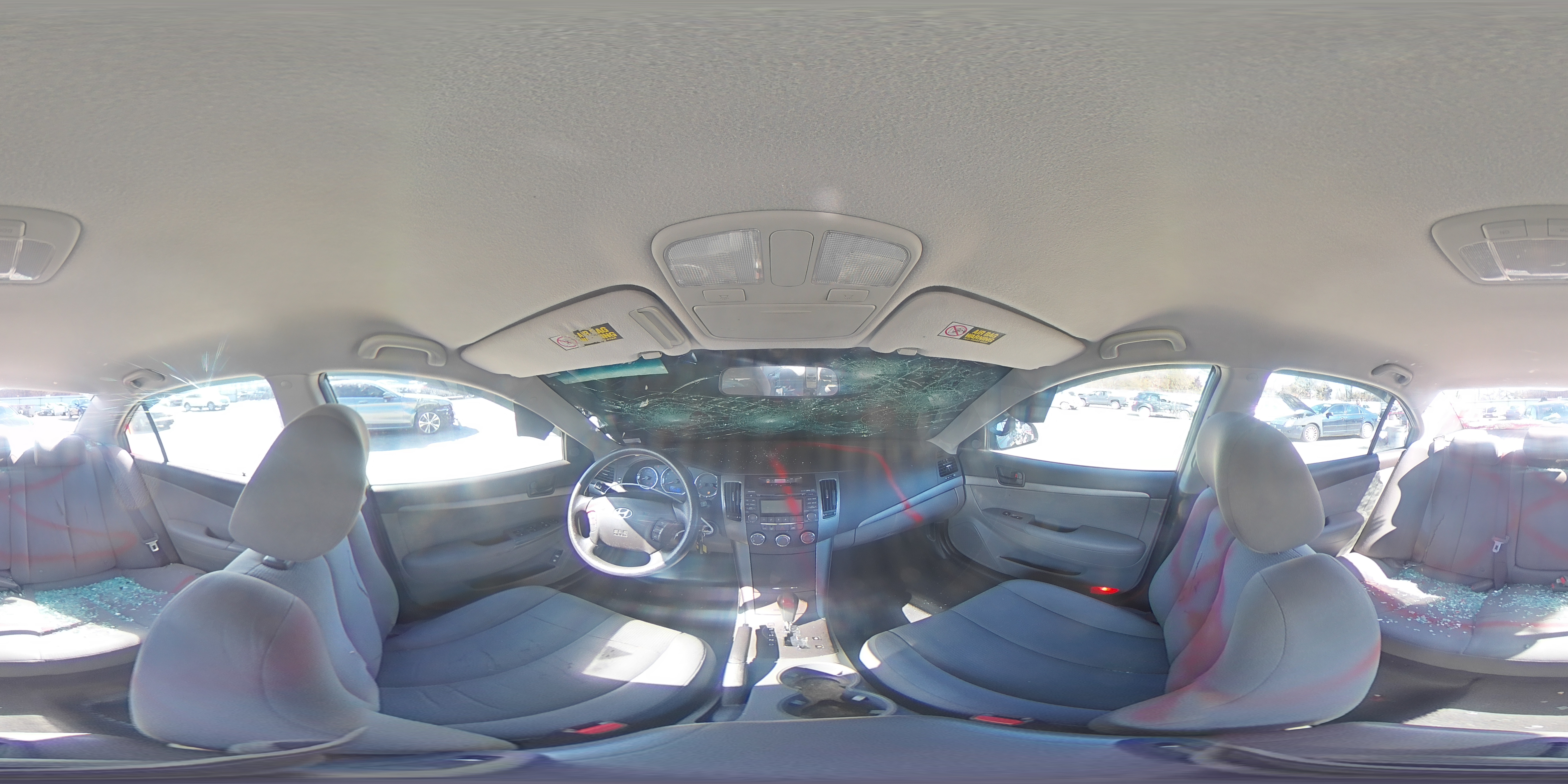 2010 Hyundai Sonata - Image 13