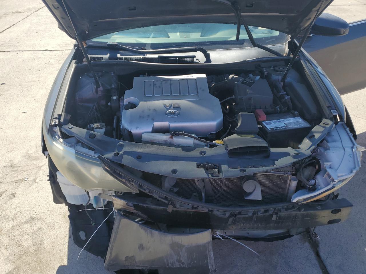 2012 Toyota Camry - Image 13