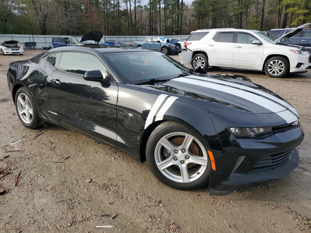 2018 Chevrolet Camaro - Image 4
