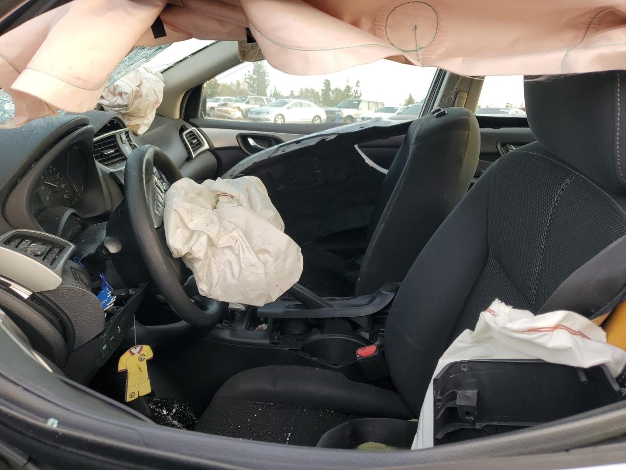 2017 Nissan Sentra - Image 7