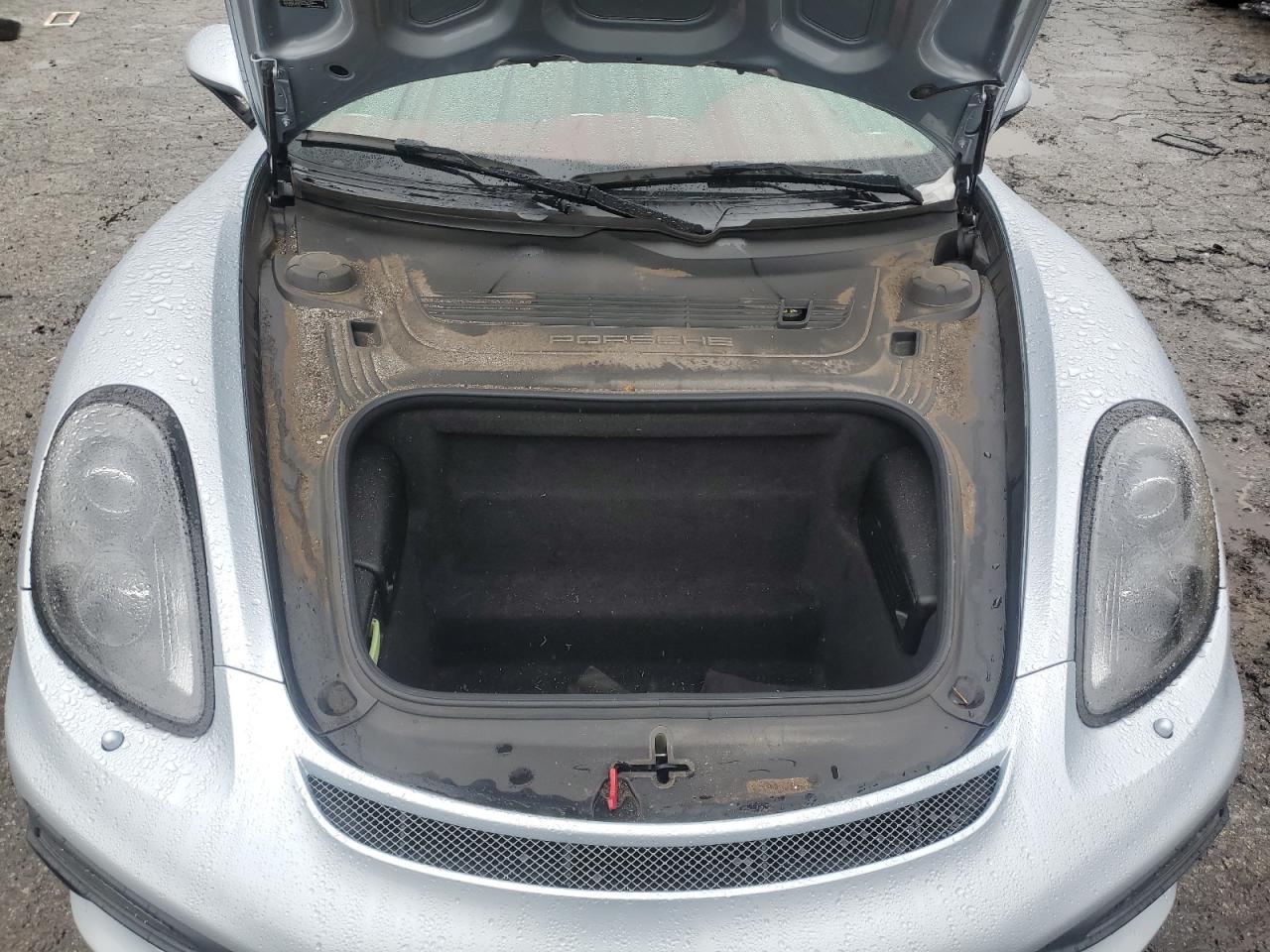 2016 Porsche Boxster - Image 11
