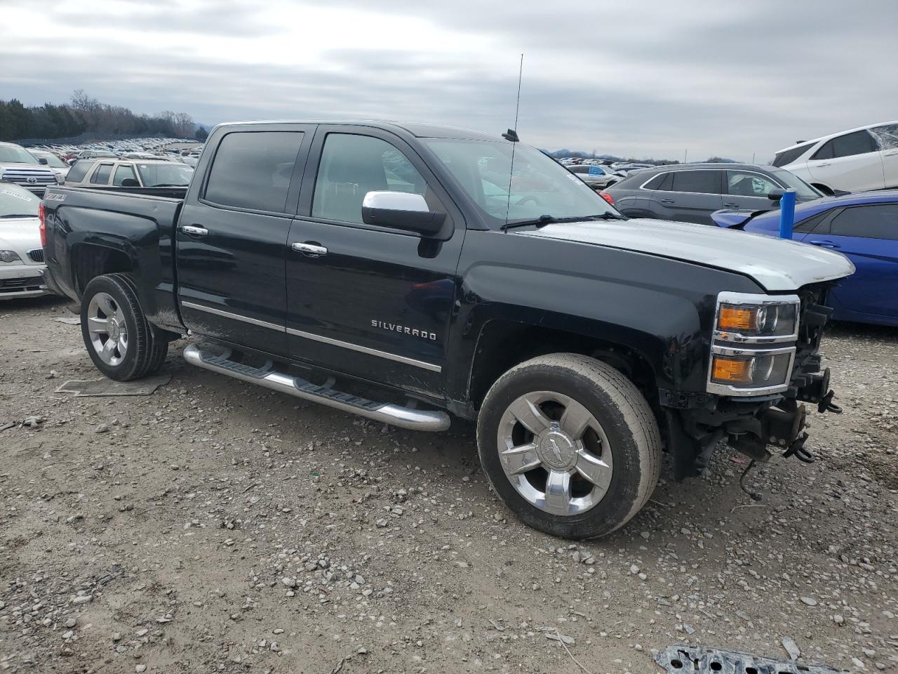 2014 Chevrolet Silverado - Image 4