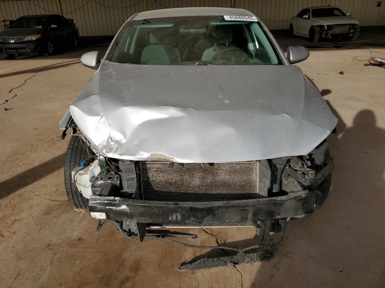 2017 Hyundai Elantra - Image 5