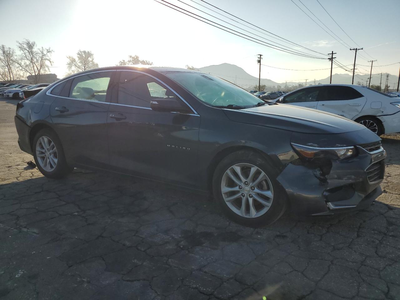 2018 Chevrolet Malibu - Image 4