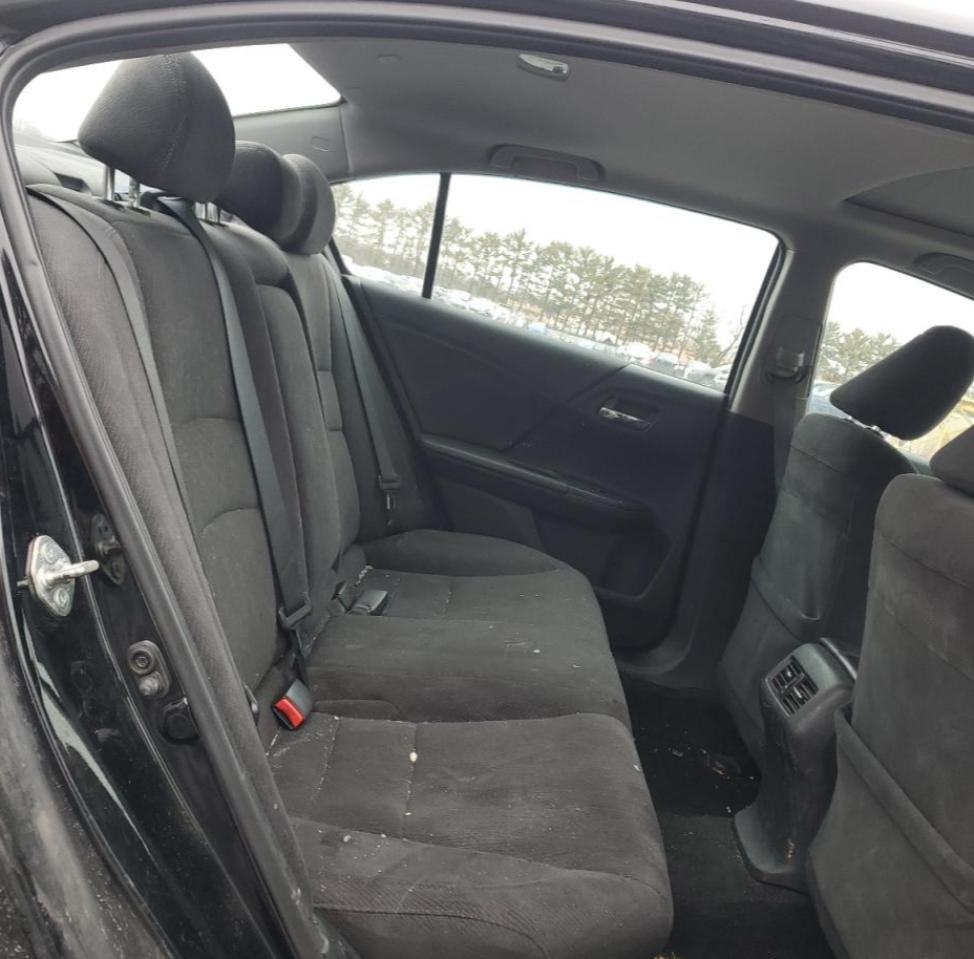 2015 Honda Accord - Image 11