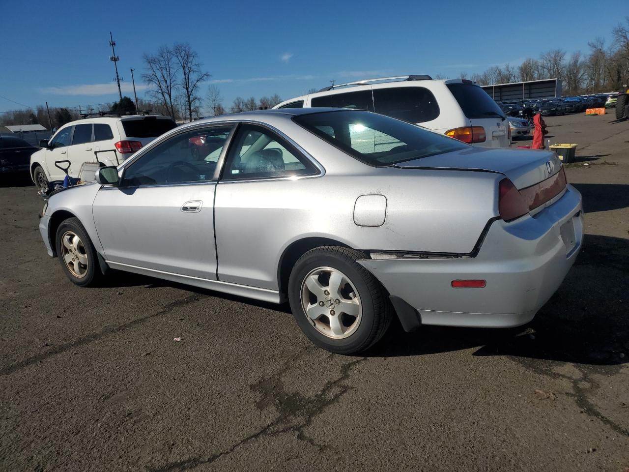2002 Honda Accord - Image 2
