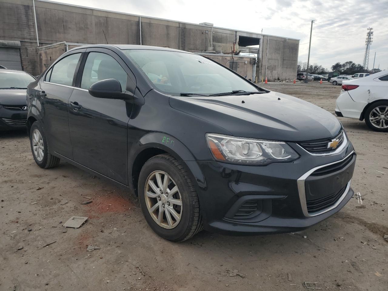 2017 Chevrolet Sonic - Image 4