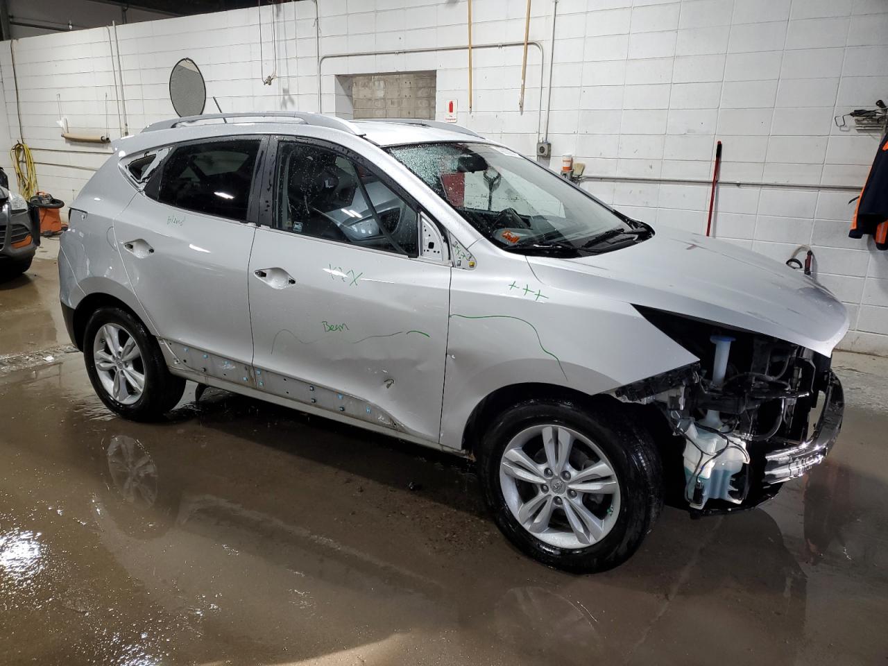 2011 Hyundai Tucson - Image 4
