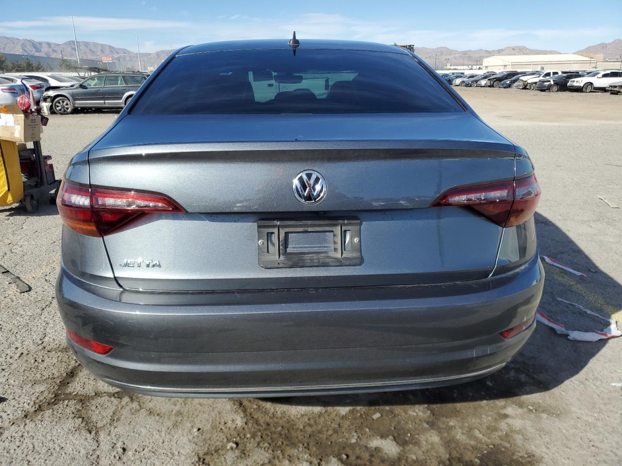 2019 Volkswagen Jetta - Image 6