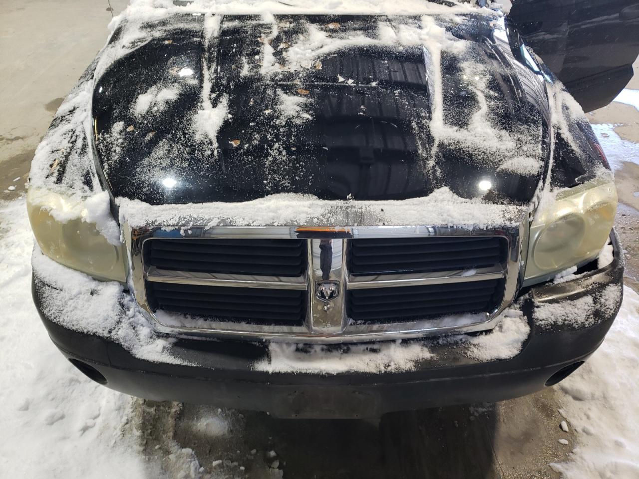 2005 Dodge Dakota - Image 11