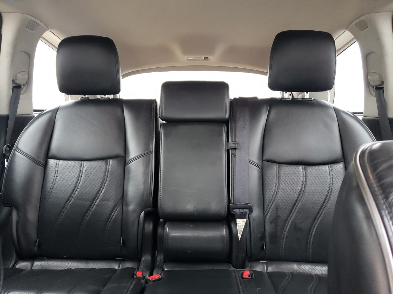 2015 Infiniti QX60 - Image 10