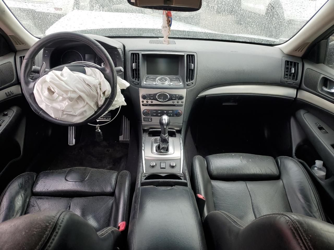 2011 Infiniti G - Image 8