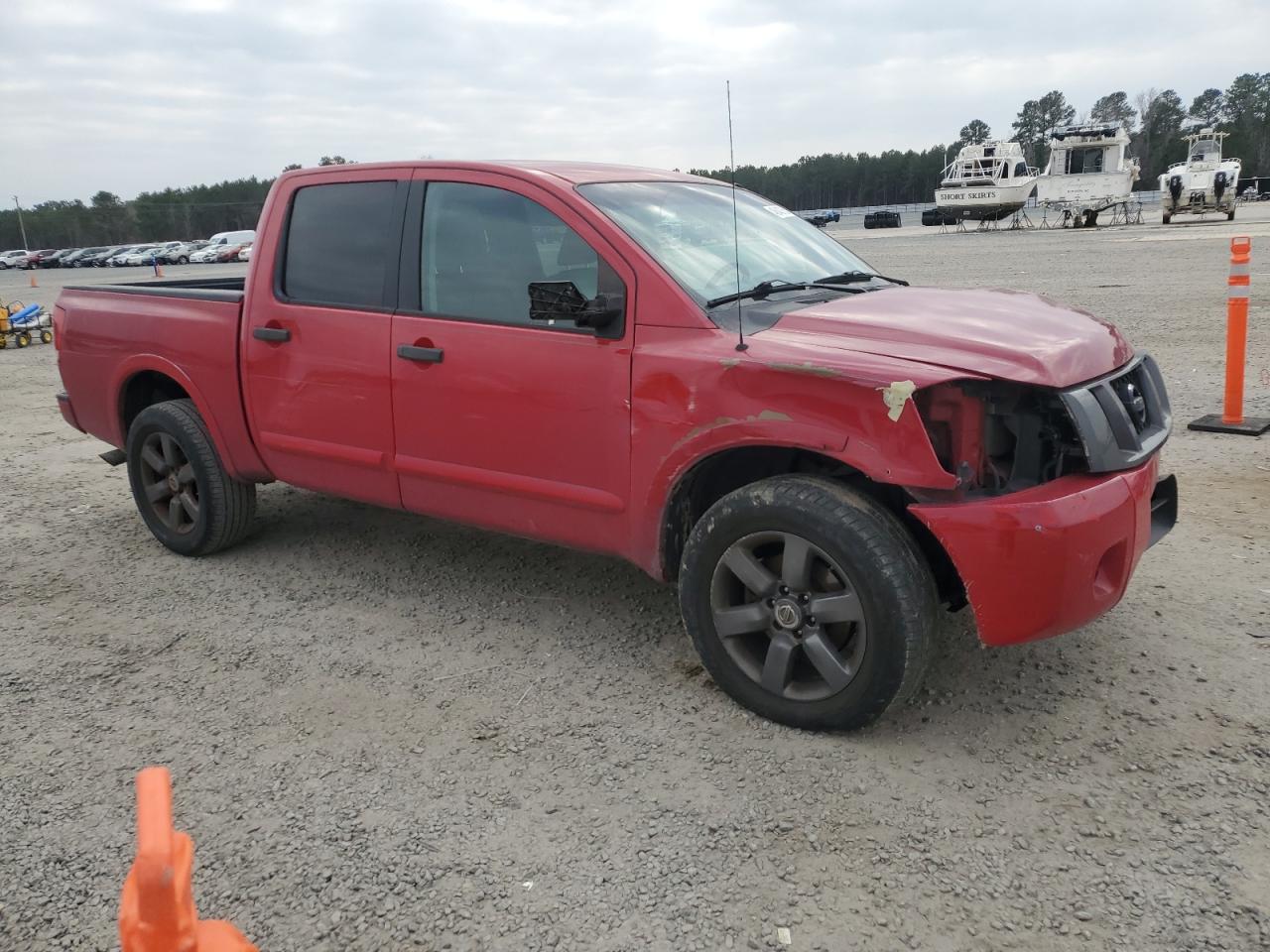 2012 Nissan Titan - Image 4
