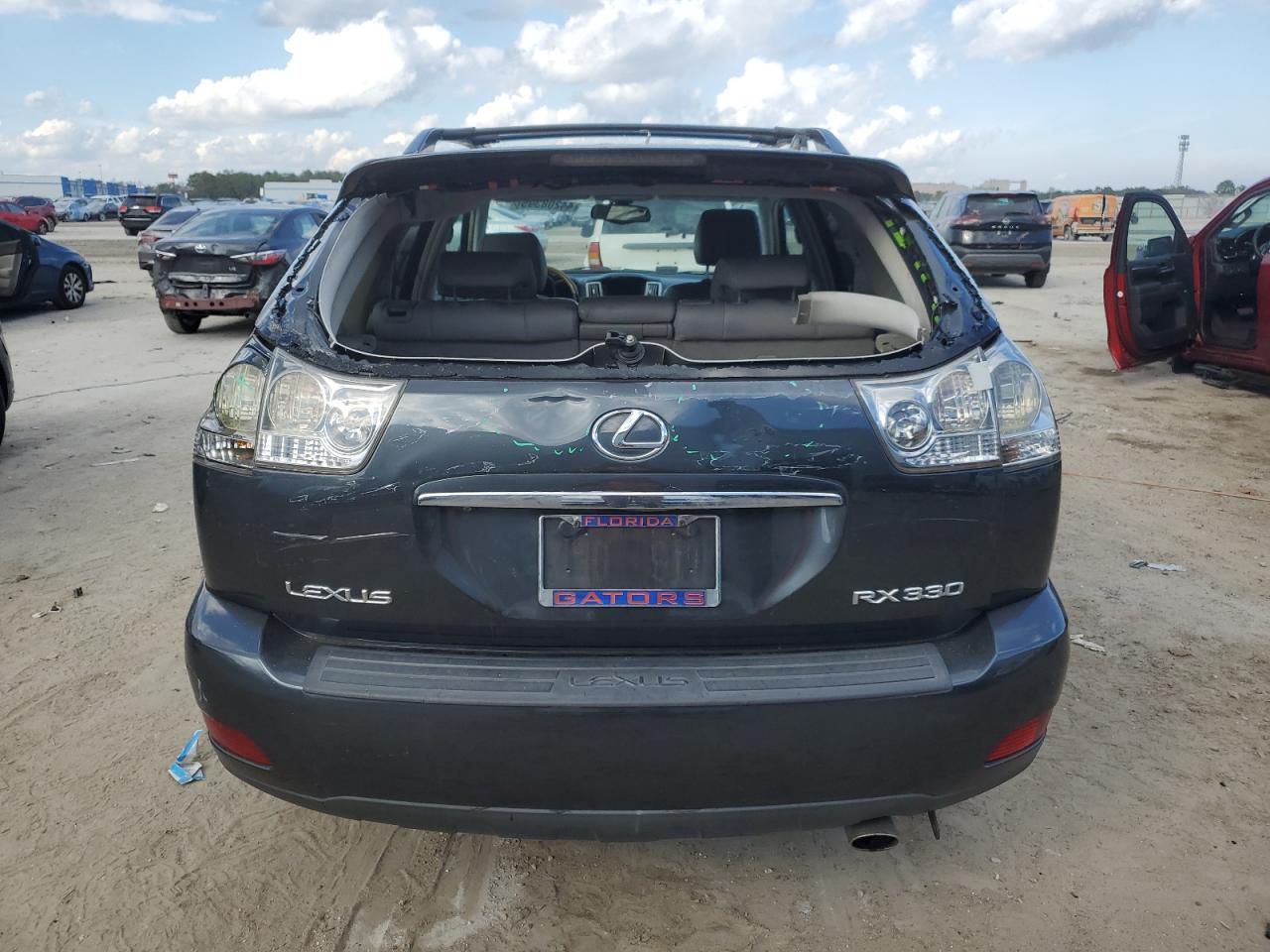 2005 Lexus RX - Image 6