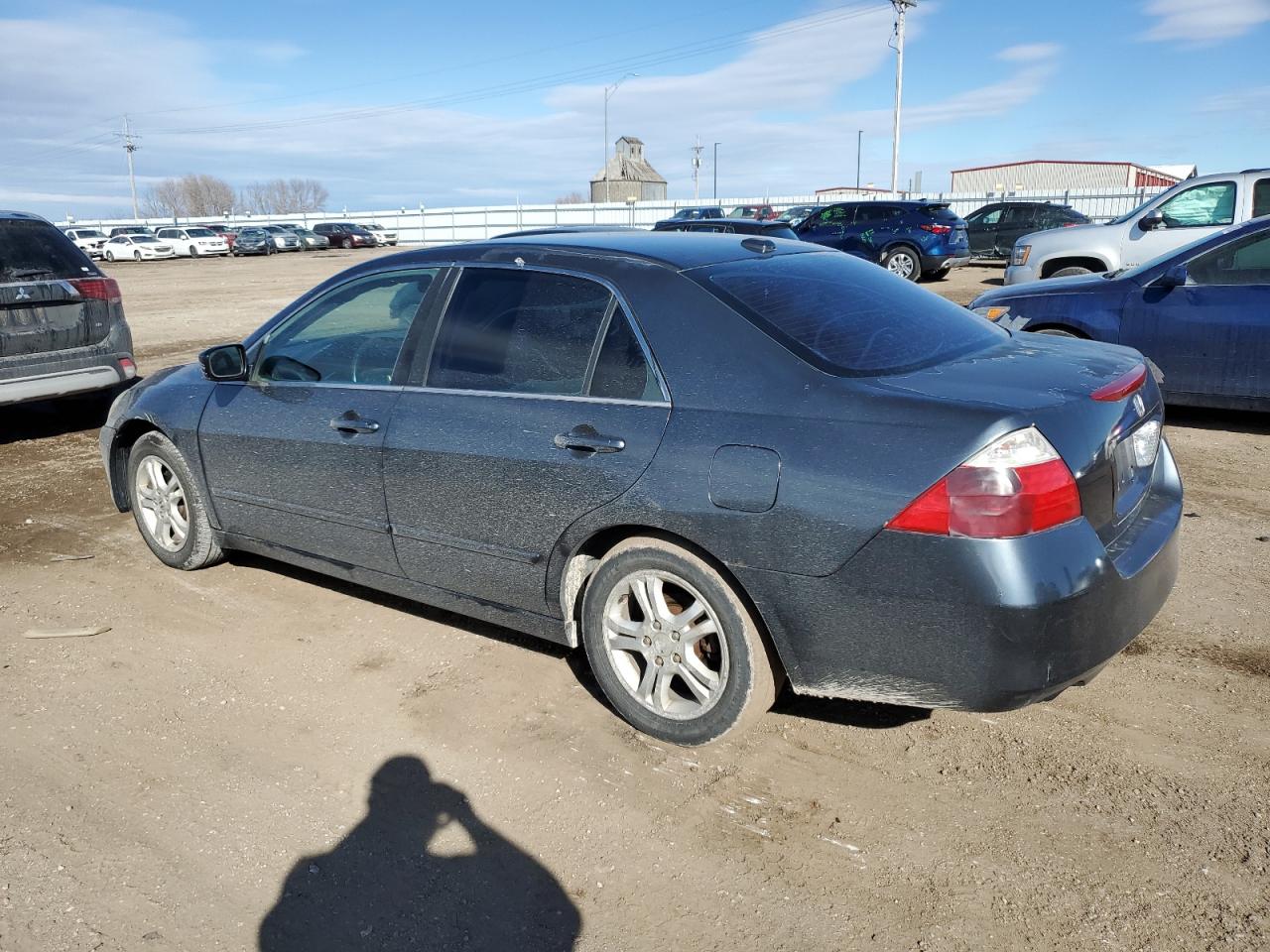2007 Honda Accord - Image 2