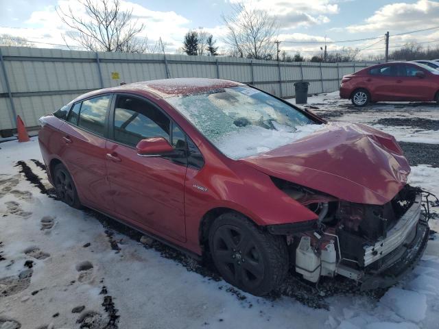  TOYOTA PRIUS 2018 Красный