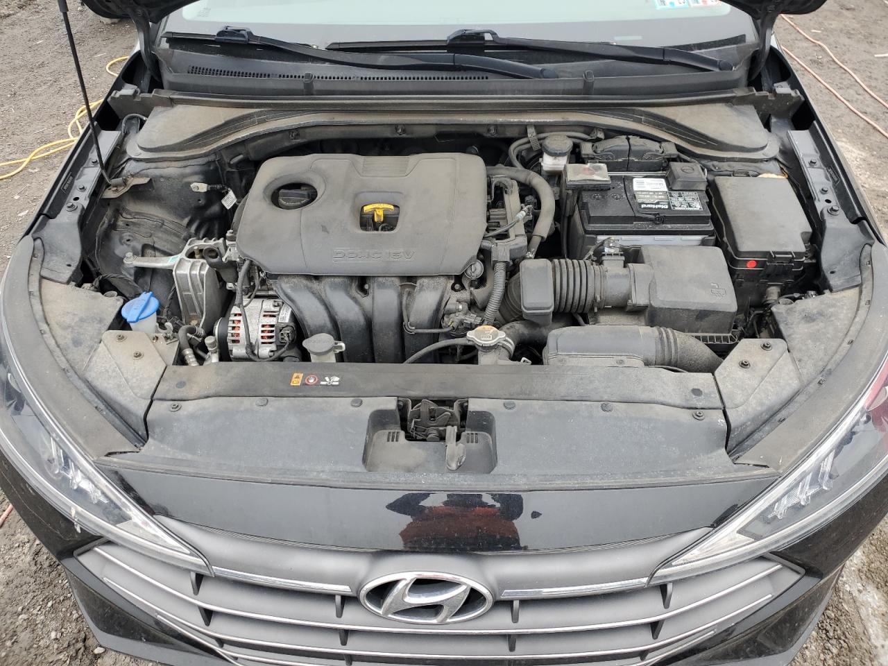 2020 Hyundai Elantra - Image 11