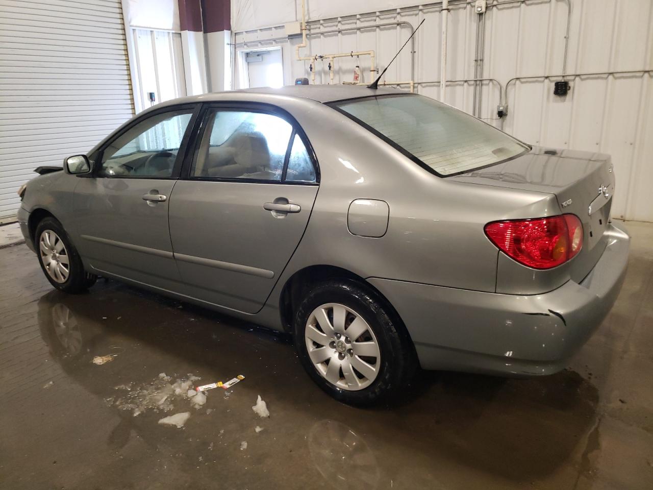 2004 Toyota Corolla - Image 2