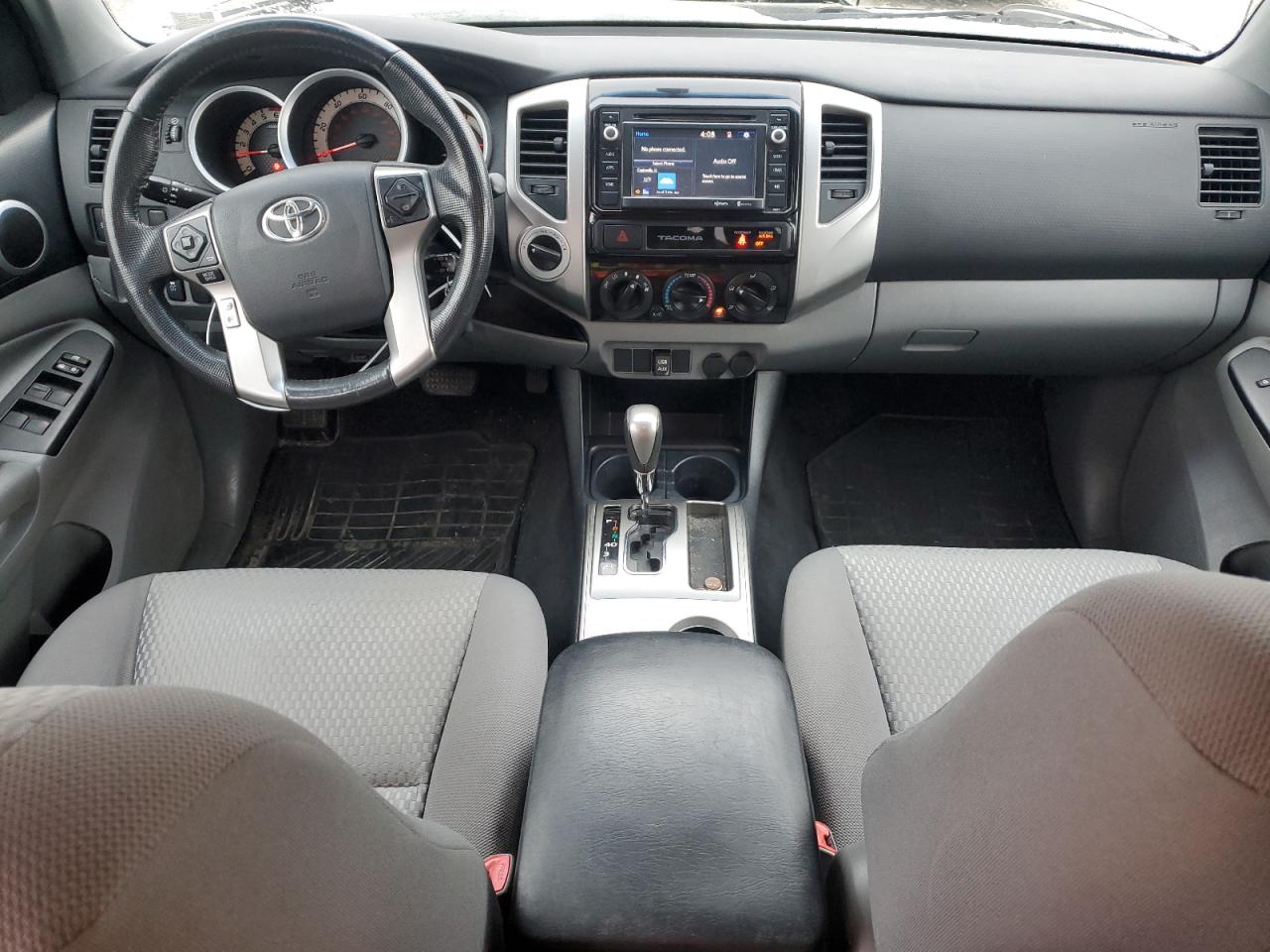 2015 Toyota Tacoma - Image 8