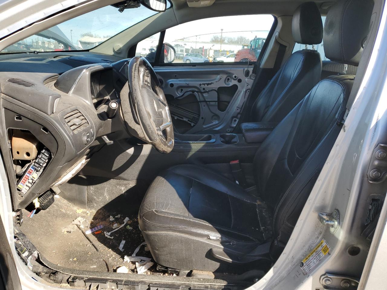 2013 Chevrolet Volt - Image 7