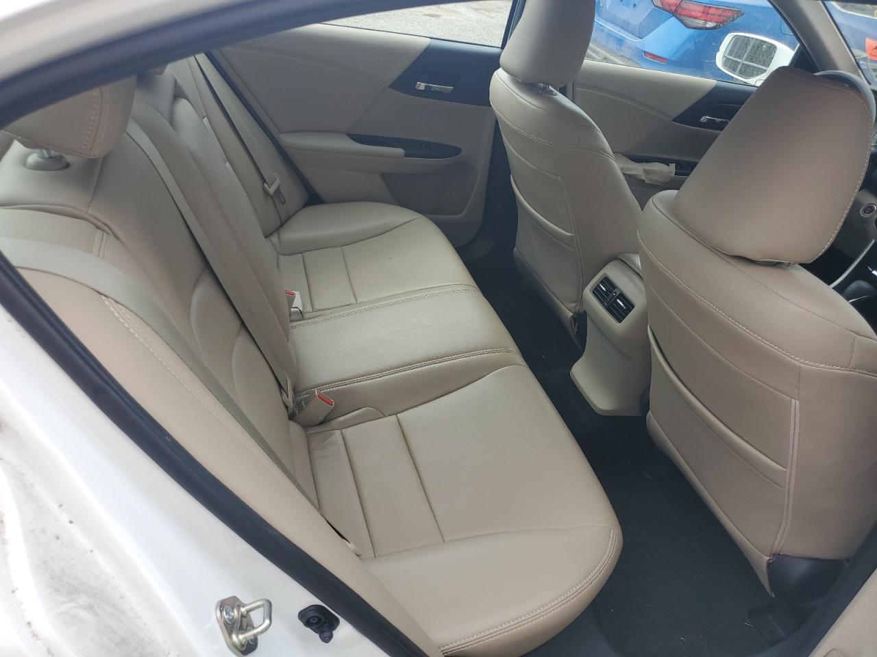 2016 Honda Accord - Image 11