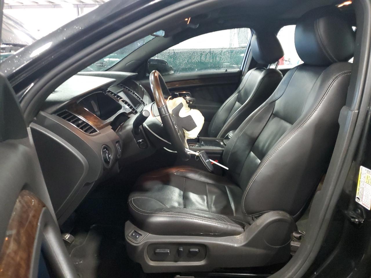2013 Ford Taurus - Image 7