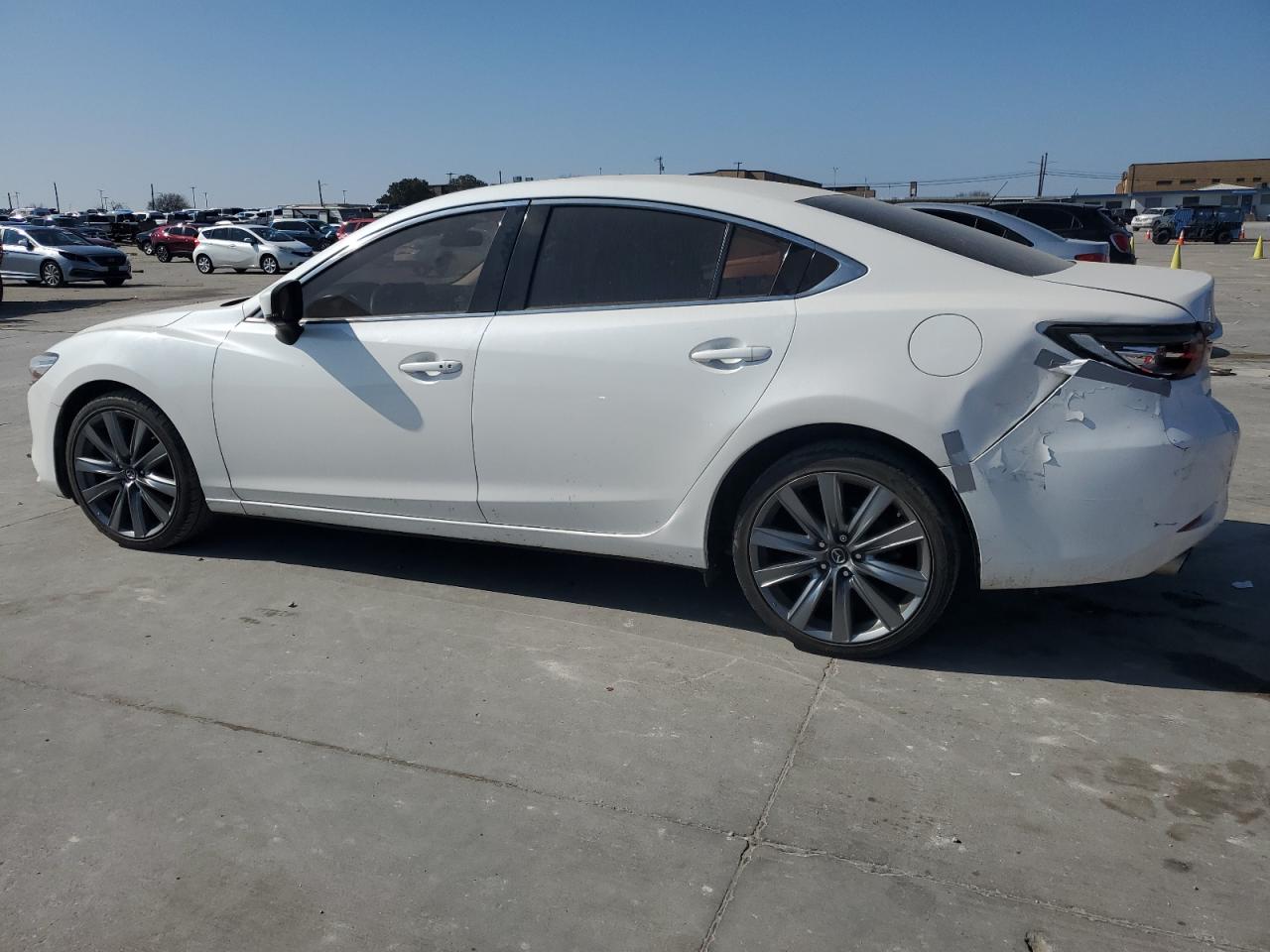 2018 Mazda 6 - Image 2