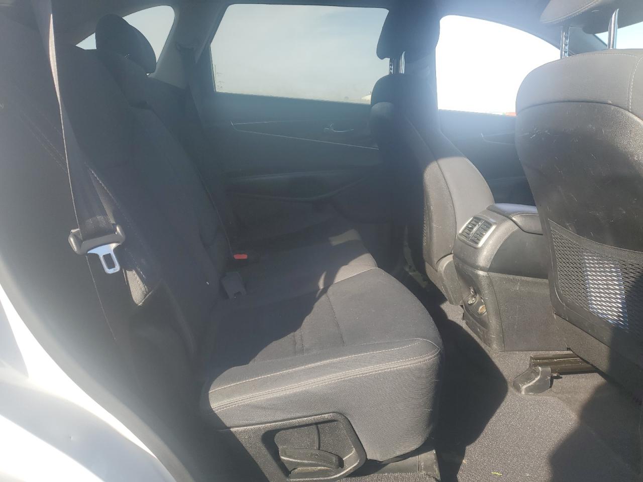 2017 Kia Sorento - Image 11