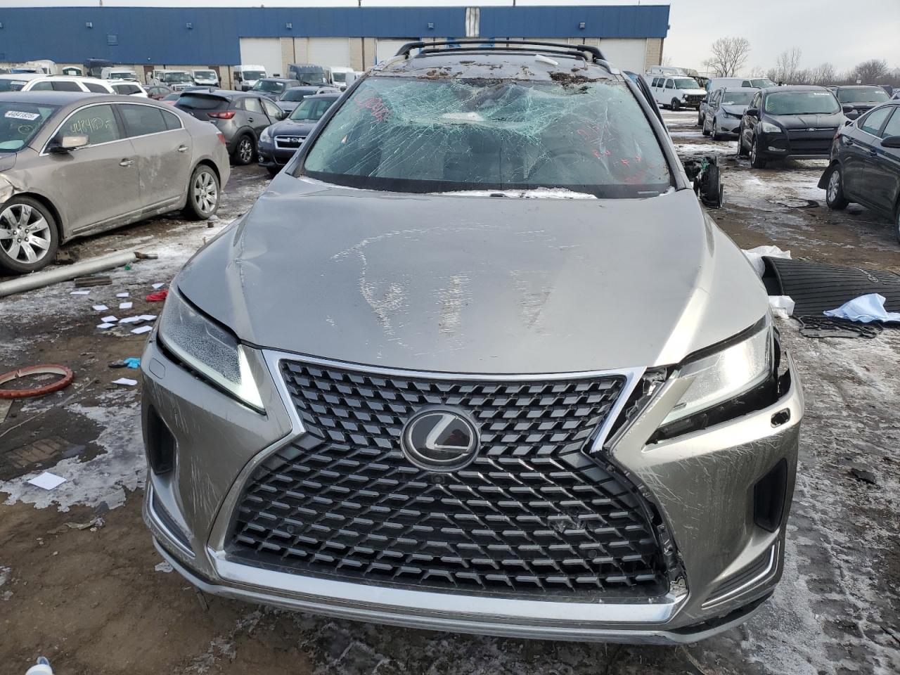 2020 Lexus RX - Image 5