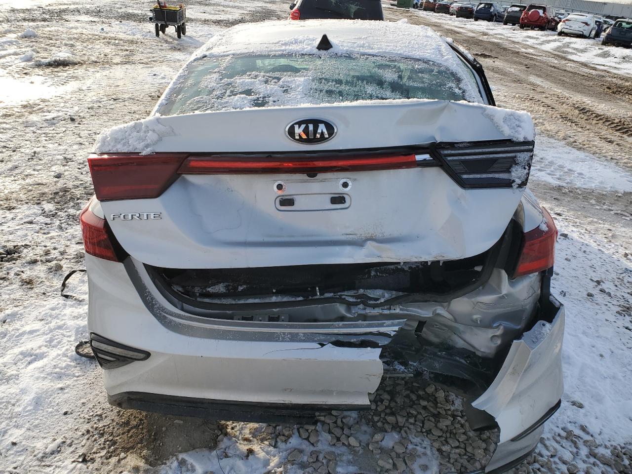 2021 Kia Forte - Image 6