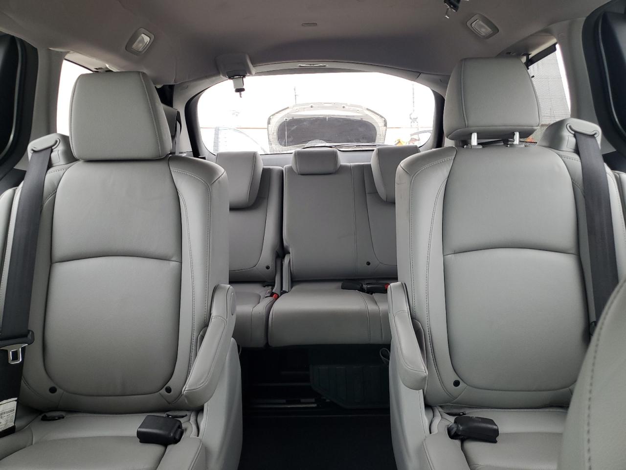2019 Honda Odyssey - Image 10