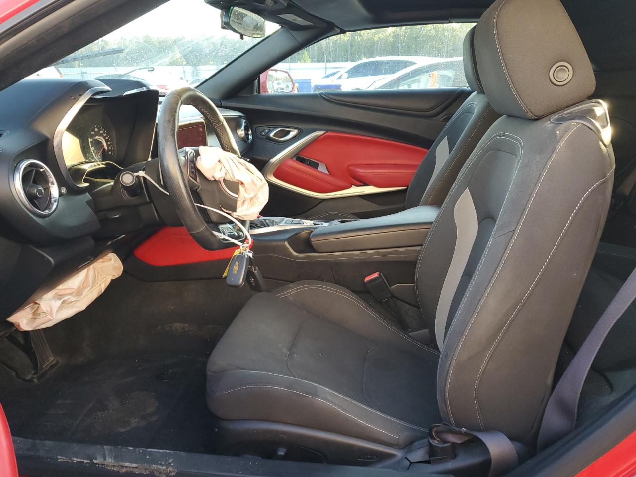 2017 Chevrolet Camaro - Image 7