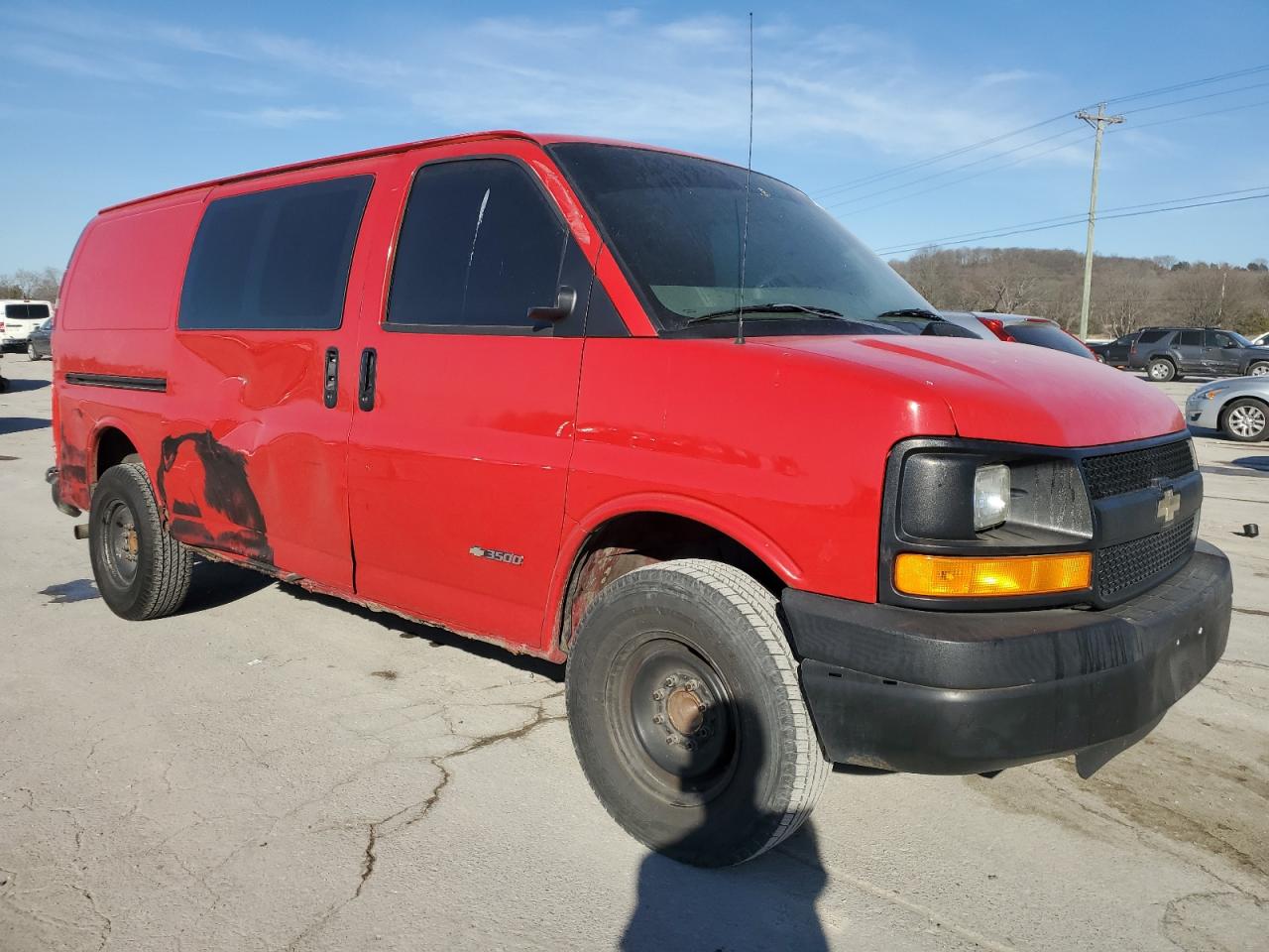 2005 Chevrolet Express - Image 4