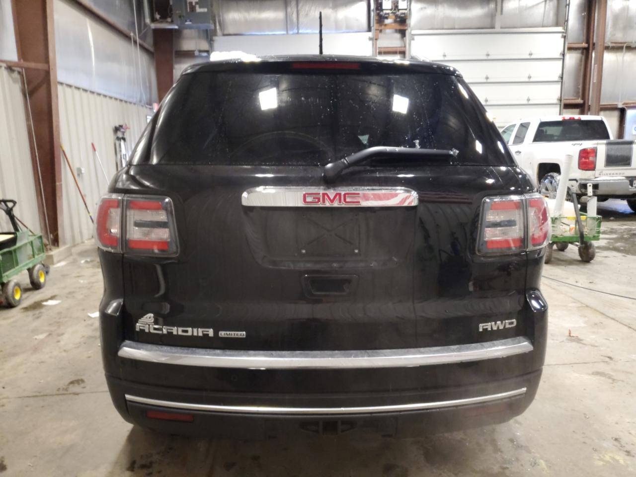 2017 GMC Acadia - Image 6