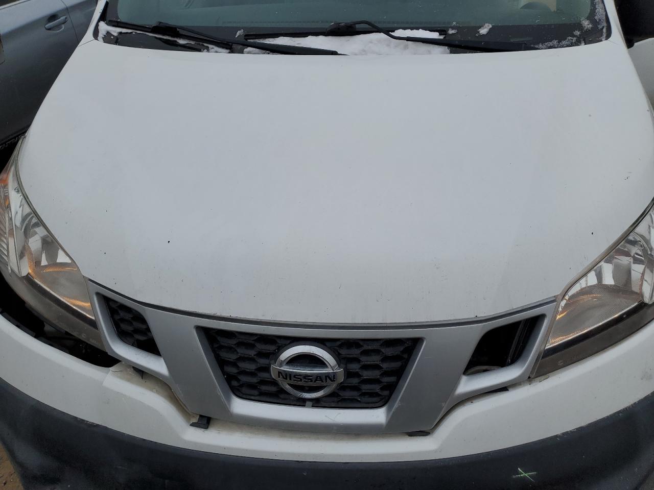 2015 Nissan NV - Image 12