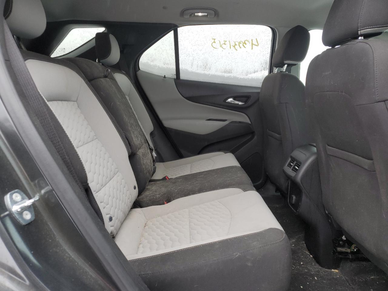 2018 Chevrolet Equinox - Image 11