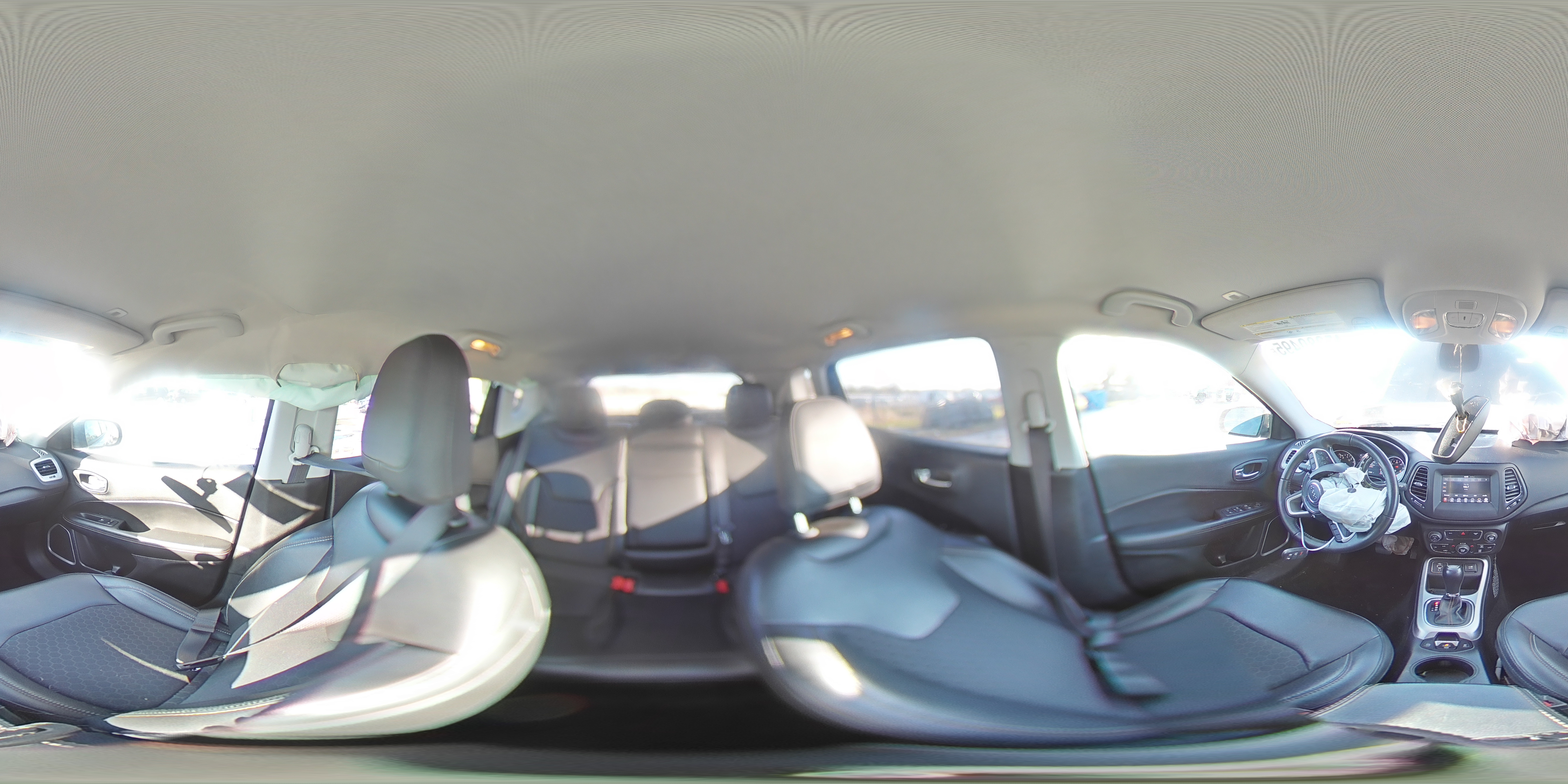 2019 Jeep Compass - Image 14