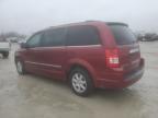 2010 Chrysler Town & Country Touring Plus იყიდება Kansas City-ში, KS - Side