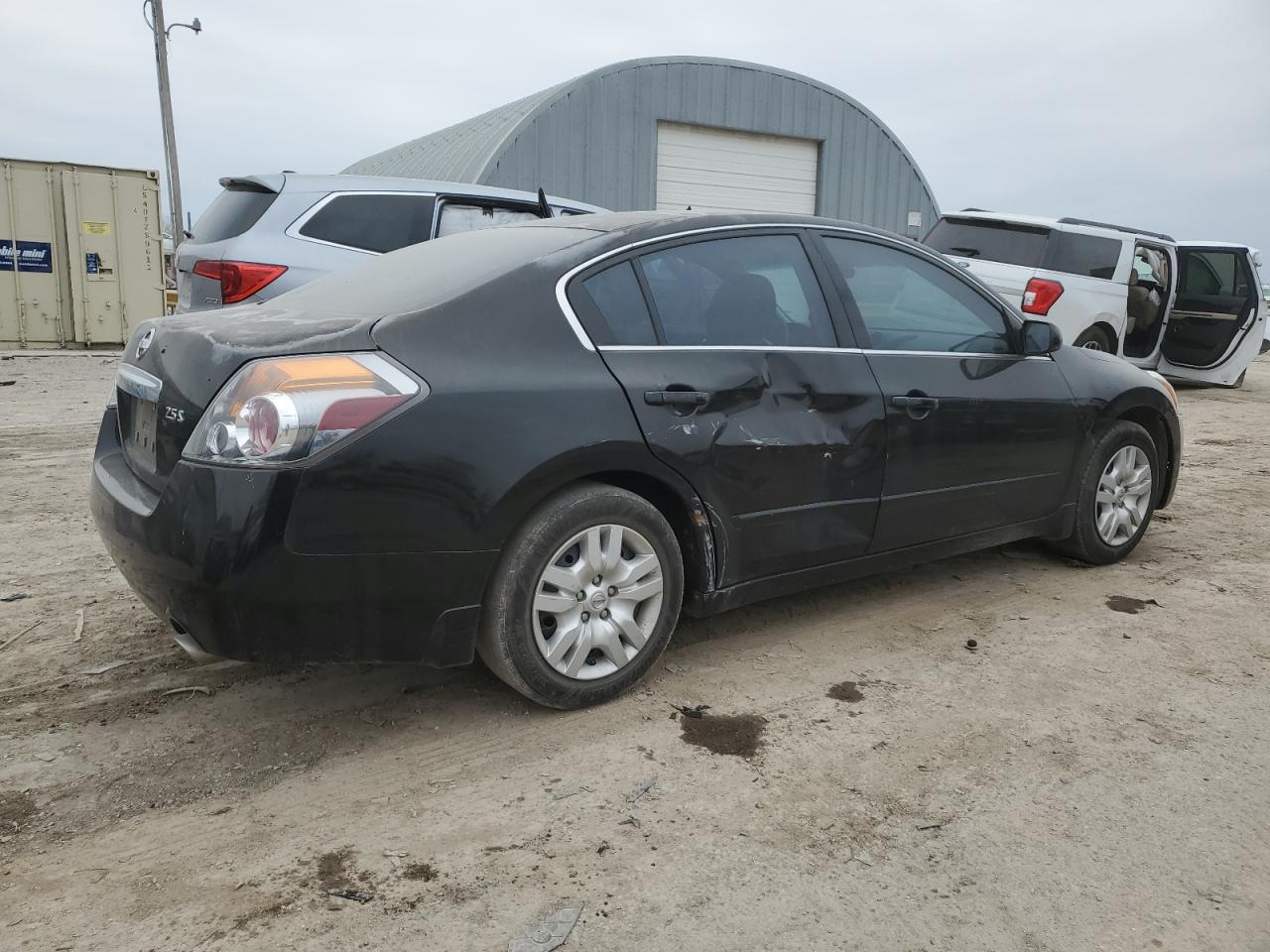 2010 Nissan Altima - Image 3