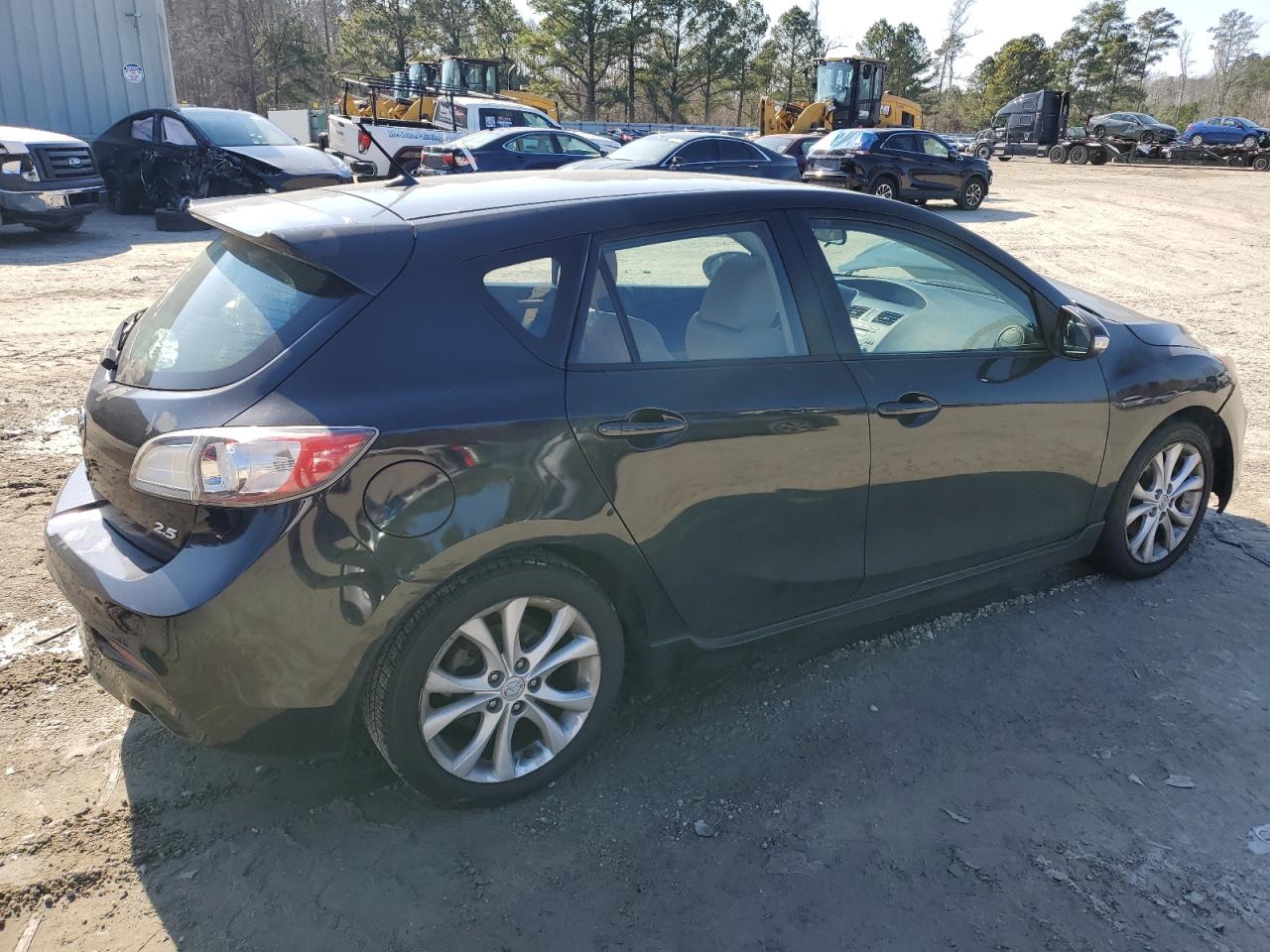 2010 Mazda 3 - Image 3
