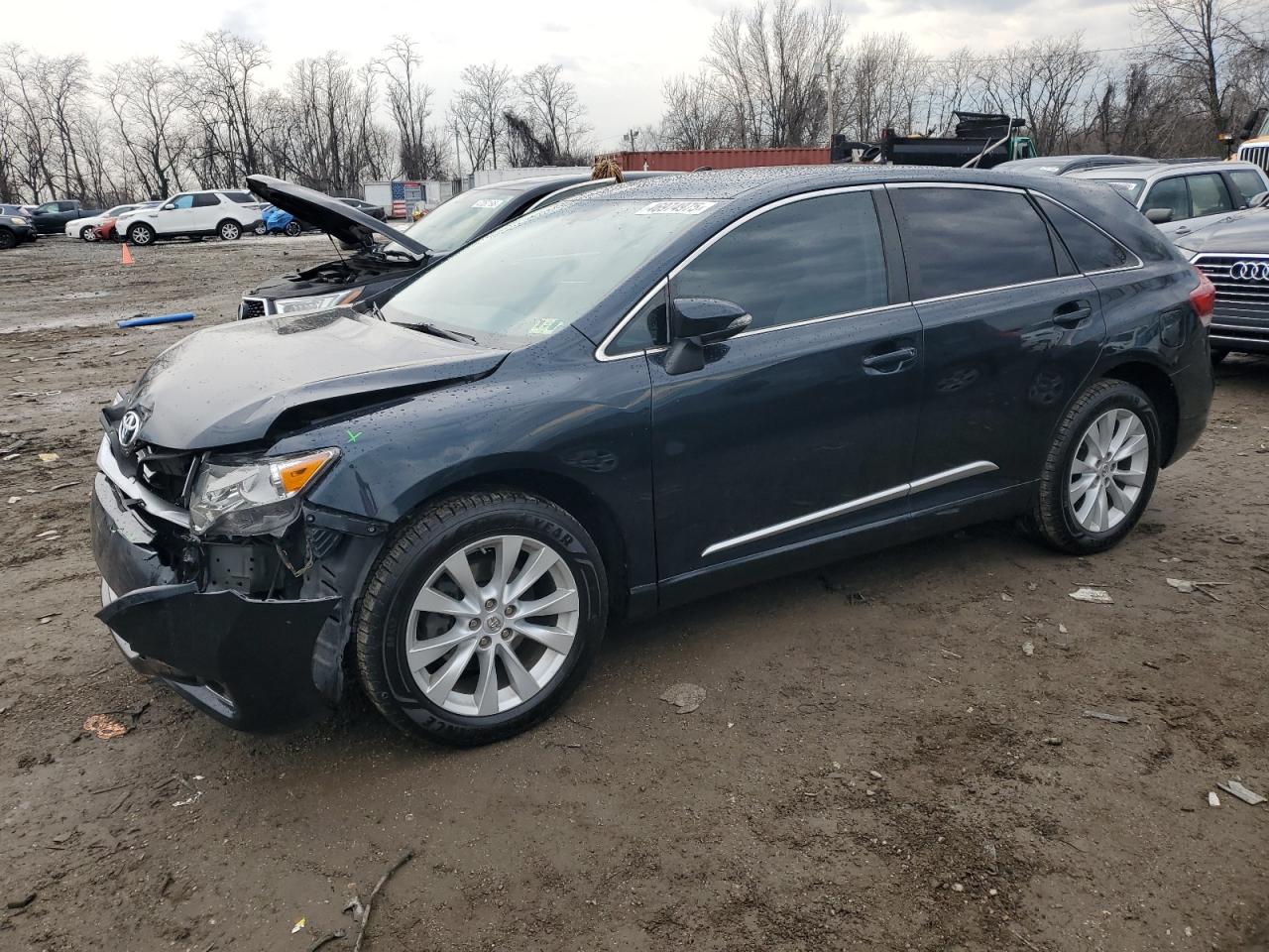 2015 Toyota Venza - Image 1