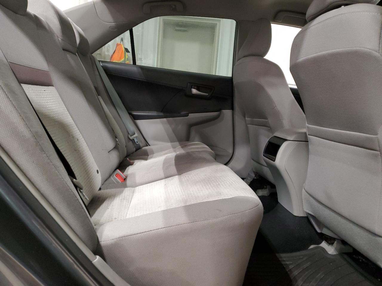 2012 Toyota Camry - Image 10