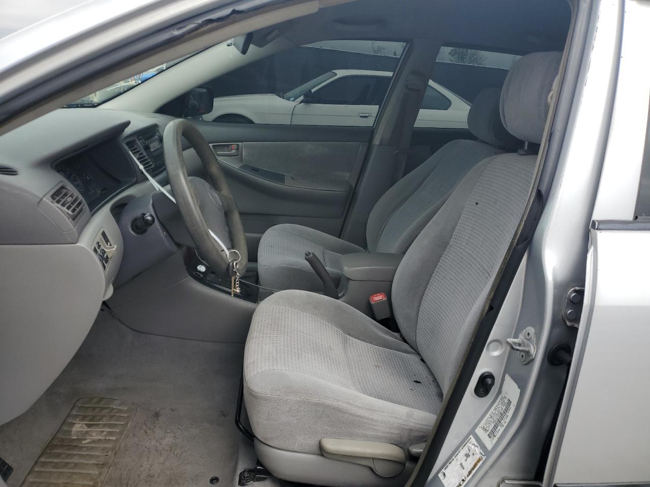 2005 Toyota Corolla - Image 7