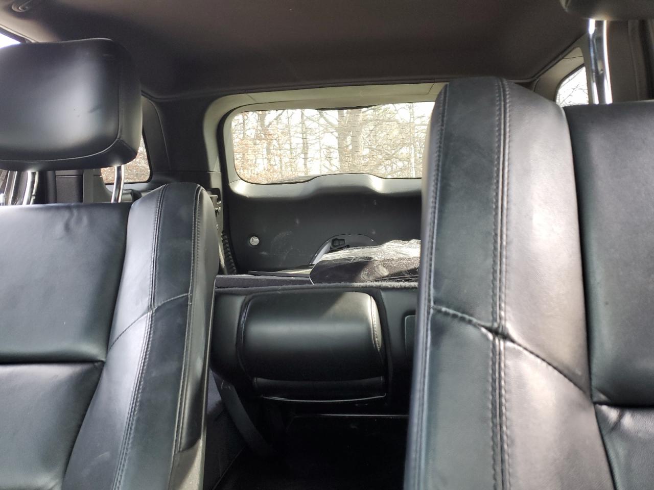 2020 Jeep Grand Cherokee - Image 10