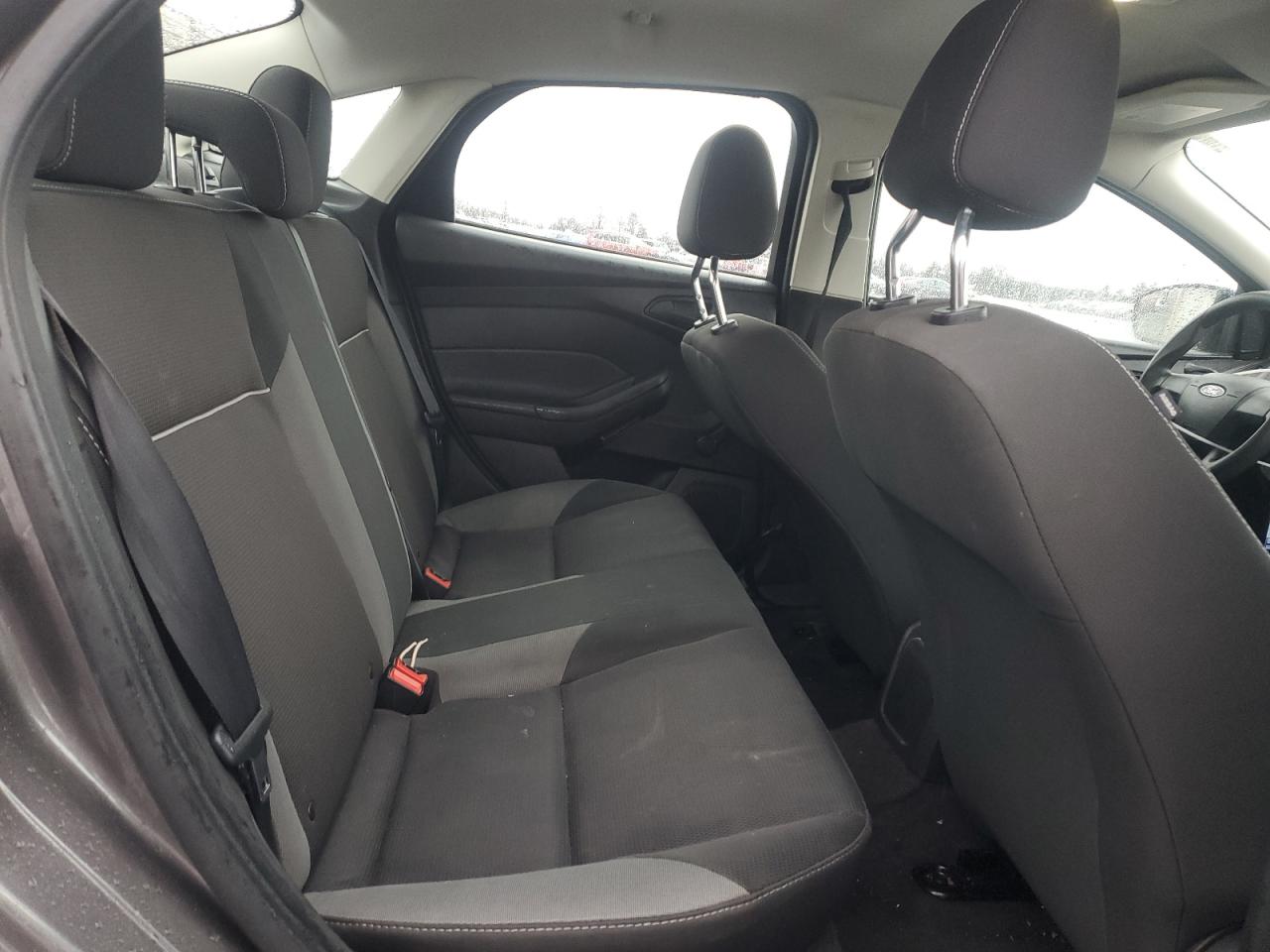 2012 Ford Focus - Image 10
