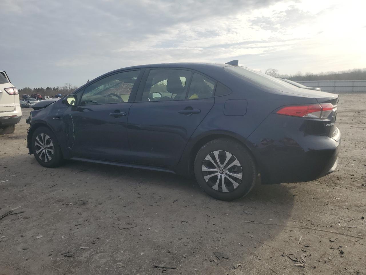 2021 Toyota Corolla - Image 2