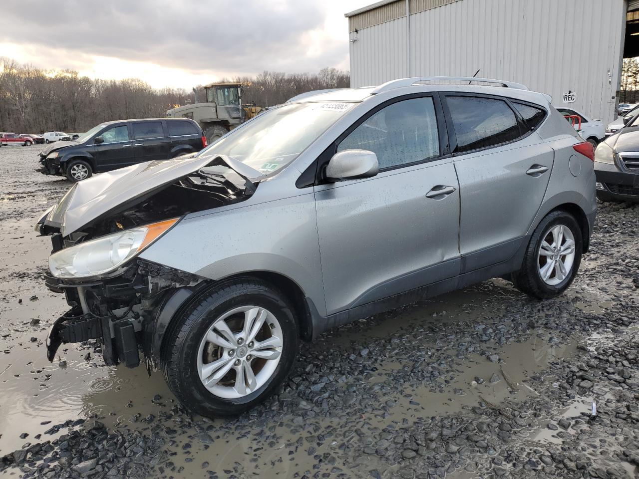 2010 Hyundai Tucson - Image 1