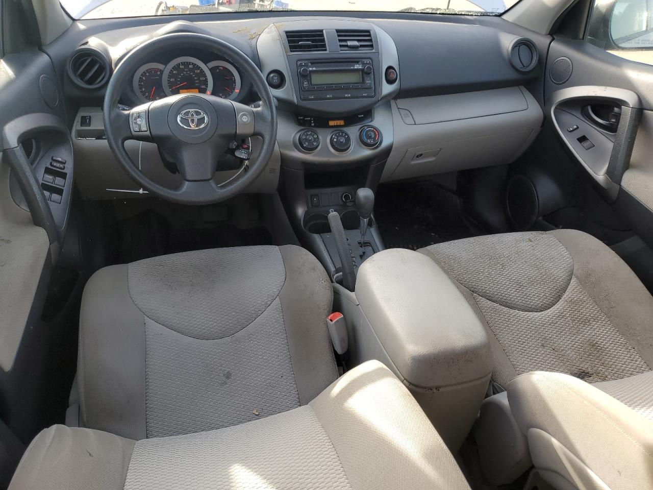2012 Toyota RAV 4 - Image 8
